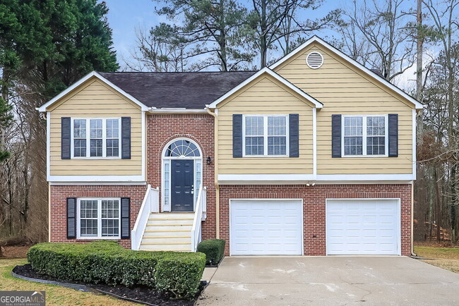 property at 2660 Barnwell Ct