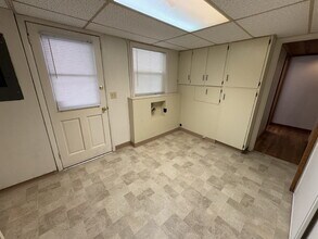 14497 SE River Rd in Milwaukie, OR - Building Photo - Building Photo