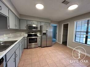 904 Willowbrook Dr in Hinesville, GA - Building Photo - Building Photo