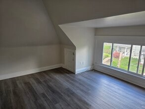 11 N Linwood Ave in Pittsburgh, PA - Foto de edificio - Building Photo