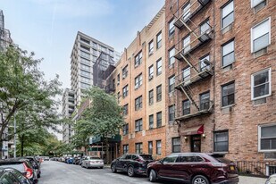 524-534 E 88th St in New York, NY - Building Photo