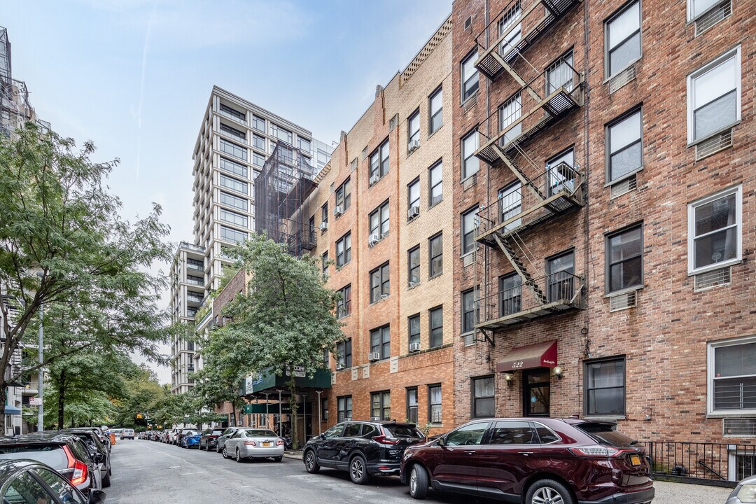 524-534 E 88th St in New York, NY - Building Photo