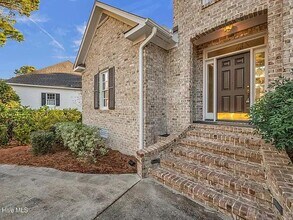 912 Wild Dunes Cir in Wilmington, NC - Building Photo - Building Photo
