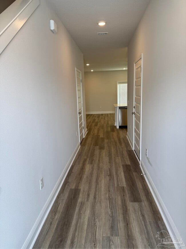3984 Pendragon Cir in Milton, FL - Building Photo - Building Photo