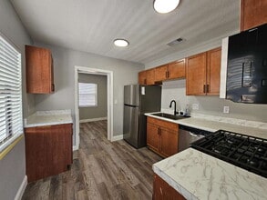 814 Tropic St in Titusville, FL - Building Photo - Building Photo