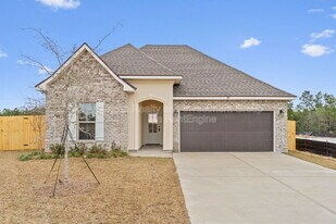 189 Bon Ami Dr in Freeport, FL - Building Photo