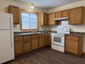 625 2nd Ave W in West Fargo, ND - Building Photo - Building Photo