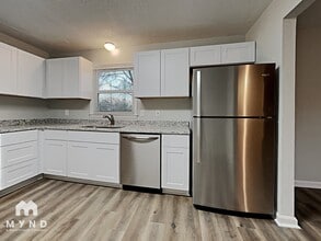 6600 Barrington Dr in Charlotte, NC - Foto de edificio - Building Photo