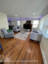 32 Baker Dr in West Long Branch, NJ - Building Photo - Building Photo