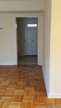 237 Independence Dr in Chestnut Hill, MA - Foto de edificio - Building Photo