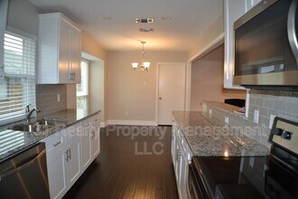 2311 Eastgate Dr in Carrollton, TX - Building Photo - Building Photo