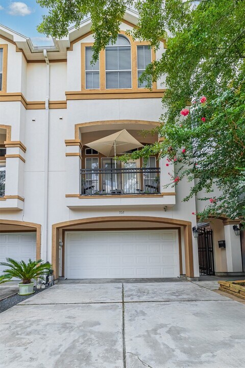 702 Asbury St in Houston, TX - Building Photo