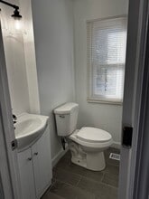 526 Pershing Ave in Machesney Park, IL - Building Photo - Building Photo