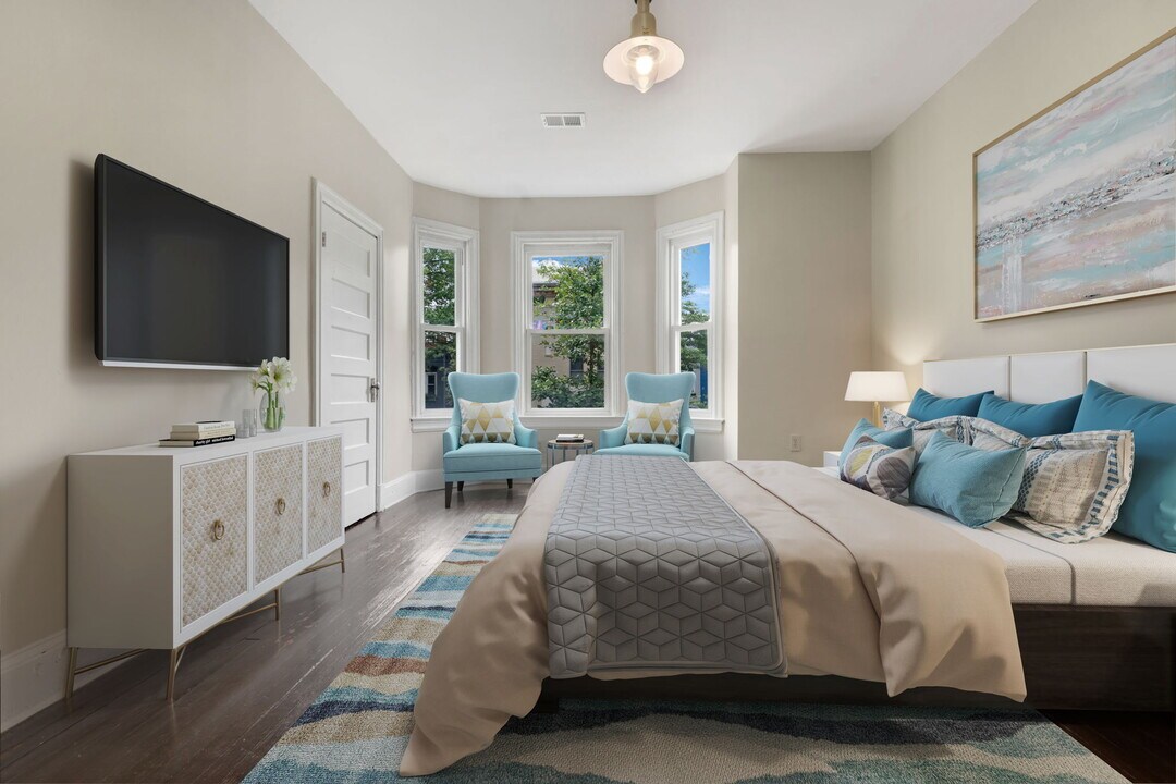221 P St NW in Washington, DC - Building Photo