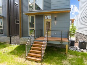 3038 Edwin Cir in Nashville, TN - Building Photo - Building Photo