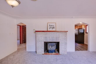 519 E 6th St in Laurel, MT - Foto de edificio - Building Photo