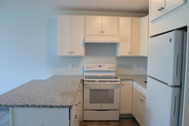 200 Swanton St, Unit 230 in Winchester, MA - Building Photo - Building Photo