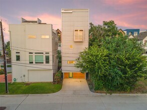 1315 Lakin St in Houston, TX - Building Photo - Building Photo