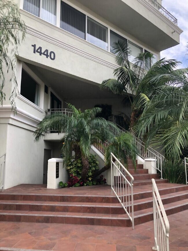 1440 23rd St, Unit 101 in Santa Monica, CA - Foto de edificio - Building Photo