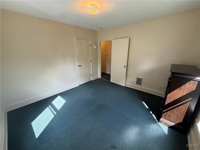 4 Pleasant St in Cortland, NY - Building Photo - Building Photo