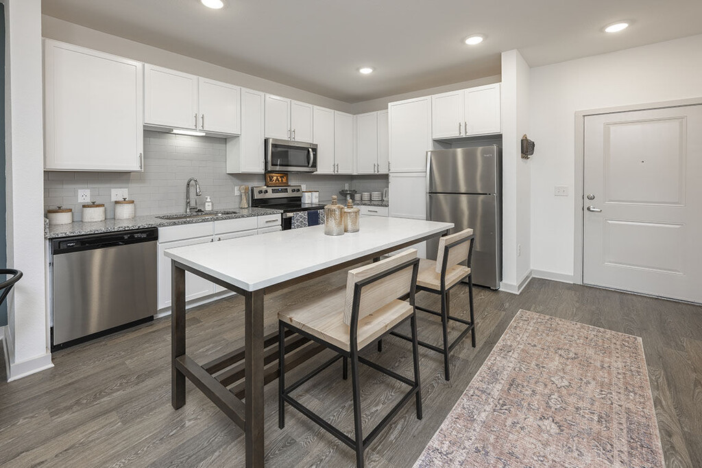 Novo Stockbridge | Stockbridge, GA Apartments