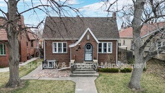 712 Harrison St in Denver, CO - Building Photo