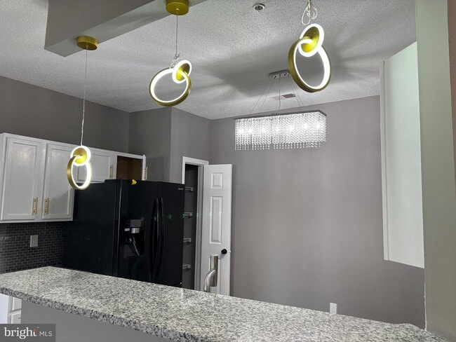 7416 Hindon Cir in Windsor Mill, MD - Building Photo - Building Photo