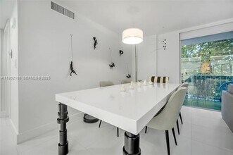 6801 Indian Creek Dr in Miami Beach, FL - Foto de edificio - Building Photo