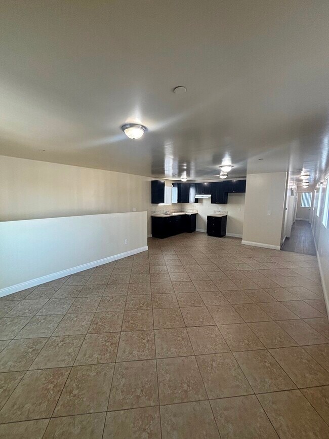 9031 Avalon Blvd in Los Angeles, CA - Building Photo - Building Photo