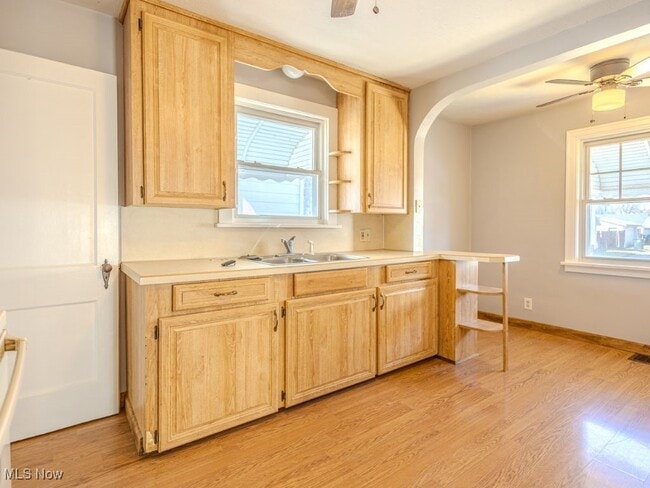 property at 1142 Arlington Ave SW