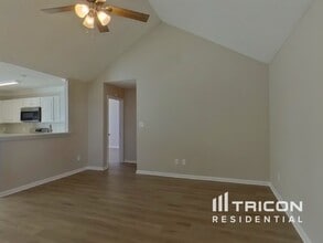 2113 Sebastiani Dr in Charlotte, NC - Building Photo - Building Photo