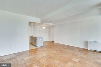 1311 Delaware Ave SW in Washington, DC - Building Photo - Building Photo