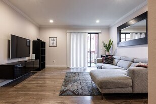 12067 Alta Carmel Ct, Unit SI ID1496398P in San Diego, CA - Building Photo