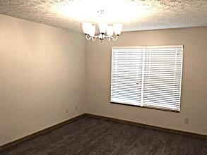 195 Leasure Dr in Pickerington, OH - Building Photo - Building Photo