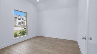 1151 Beals Crk St in Conroe, TX - Building Photo - Building Photo