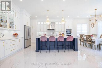 3209 Buttonbush Trl in Oakville, ON - Building Photo - Building Photo