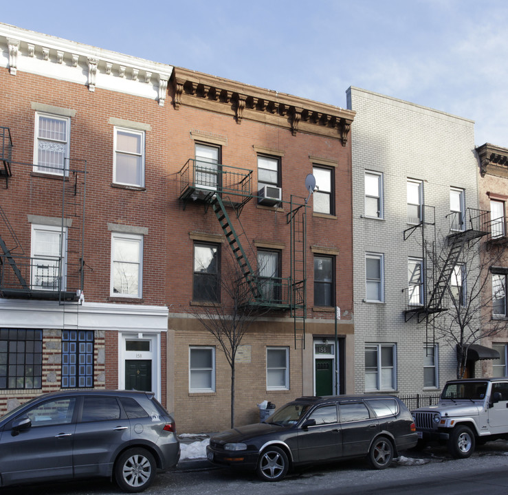 156 Franklin St in Brooklyn, NY - Building Photo