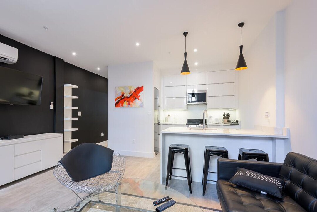 1804 S St NW in Washington, DC - Building Photo