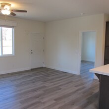 5067 Fruitvale Rd in Newcastle, CA - Building Photo - Building Photo