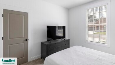 22052 Stratford Wy in Athens, AL - Foto de edificio - Building Photo