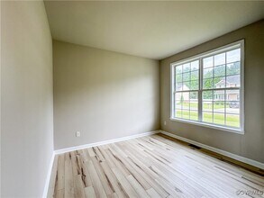 14436 Sulphur Springs Terrace in Chester, VA - Building Photo - Building Photo
