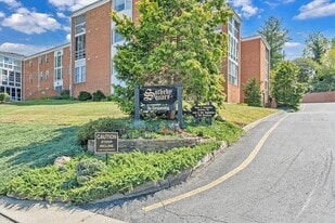 2102 Stephenson Ave SW, Unit 22 in Roanoke, VA - Building Photo
