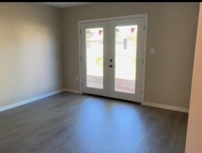 14071 John Clark Rd in Gulfport, MS - Building Photo - Building Photo