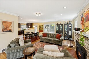 5249 Abbott Ave S in Minneapolis, MN - Building Photo
