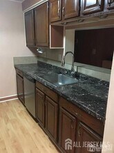 818 Ravens Crest Dr in Plainsboro, NJ - Building Photo - Building Photo