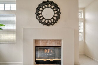 324 Callippe Ct in Brisbane, CA - Building Photo - Building Photo