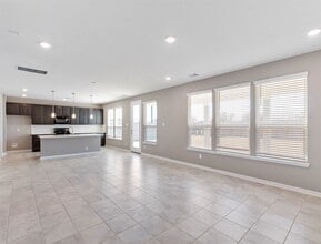 5712 Bluebonnet Ln in Rosenberg, TX - Building Photo - Building Photo