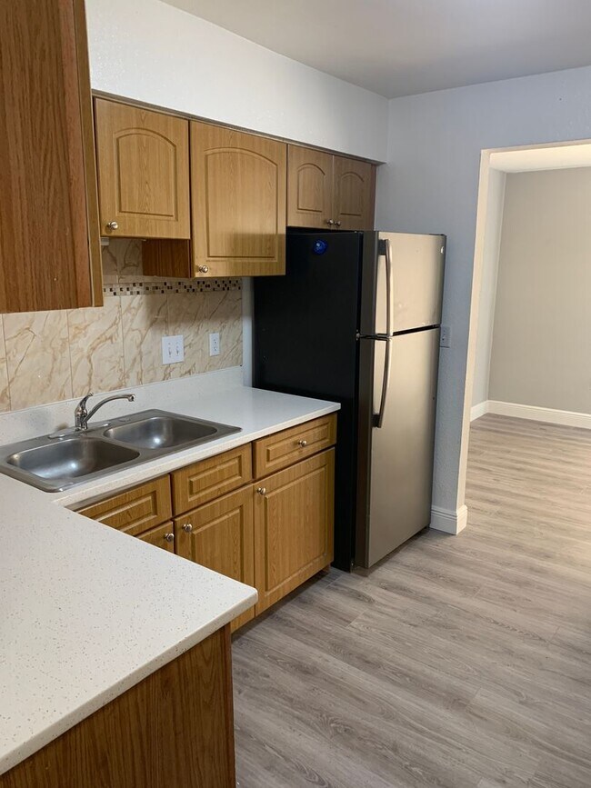 4353 S Semoran Blvd in Orlando, FL - Building Photo - Building Photo