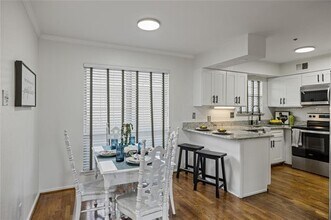 4303 Buena Vista St in Dallas, TX - Building Photo - Building Photo