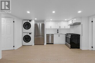 179 Beatrice St in Toronto, ON - Building Photo - Building Photo